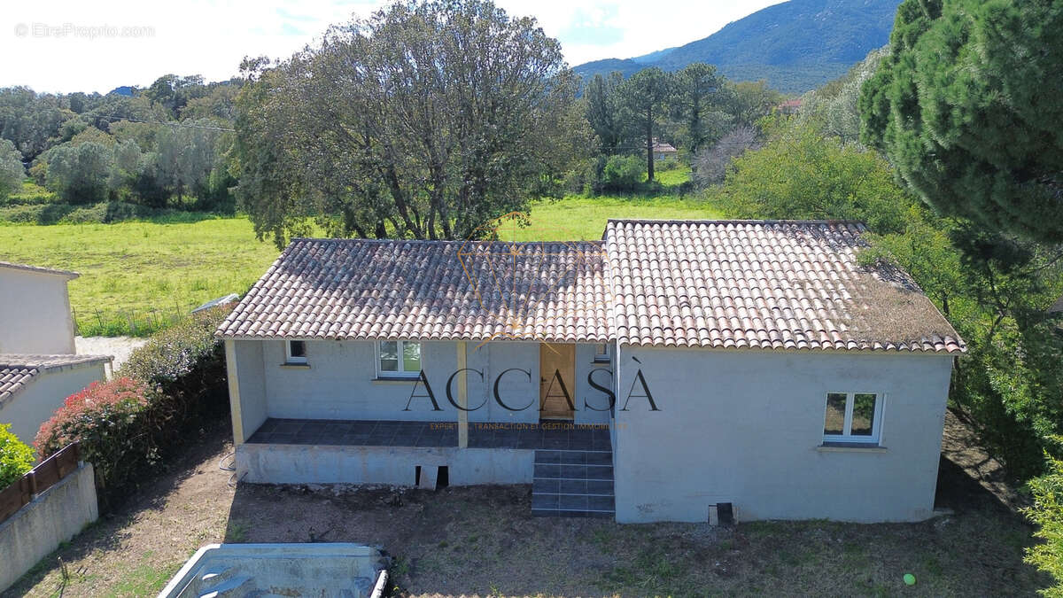 Maison à PORTO-VECCHIO