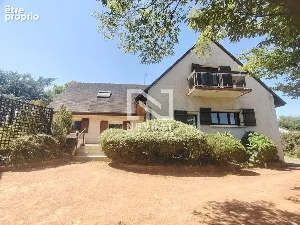 Maison 228 m² à Saint-Marcel  - photo 16