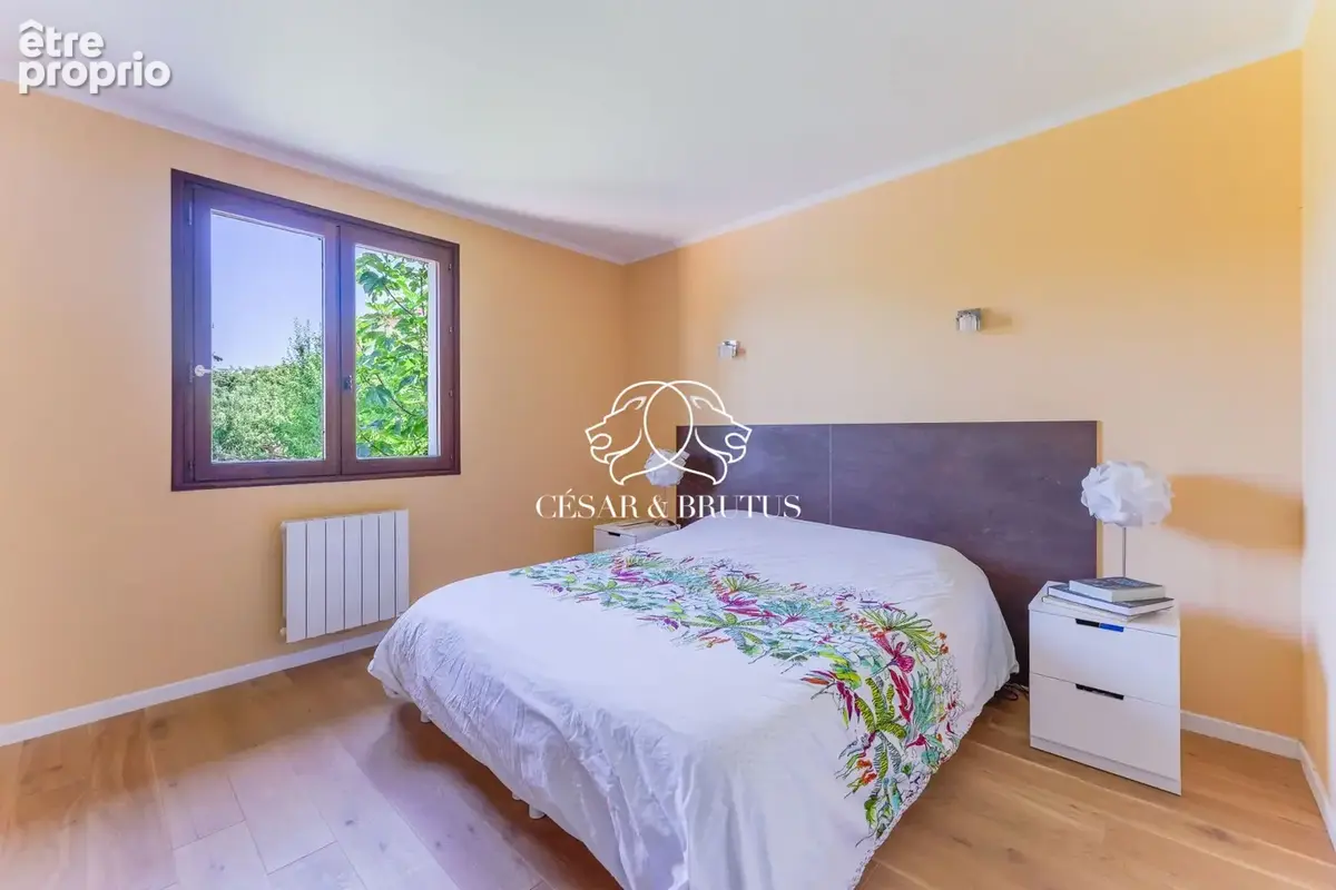 Maison 6 pièces 180 m² à vendre à Lissieu (69380) - photo 9