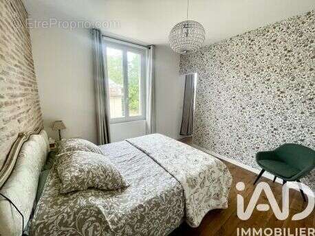 Photo 6 - Maison à SAINT-YZAN-DE-SOUDIAC