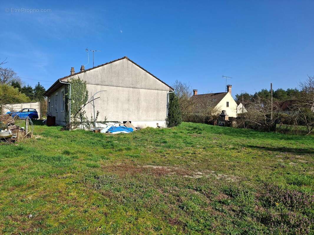 Photo 3 - Maison à VANNES-SUR-COSSON