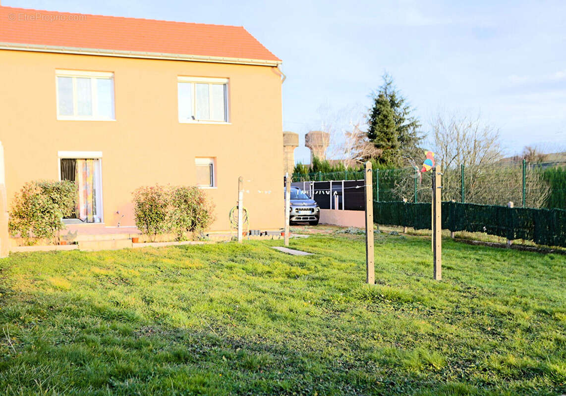 Maison à CUSSET