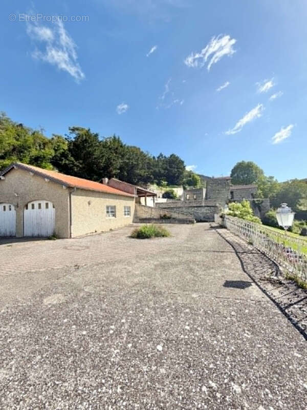 Ensemble immobilier de caractère à Teilhède   Vue imprenable et fort potentiel - photo 10