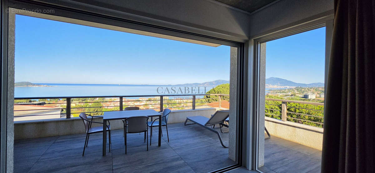 Appartement à ALBITRECCIA