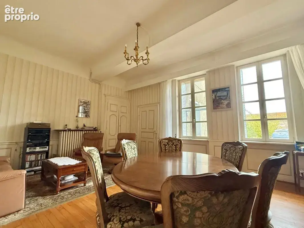 Saint-jean-de-losne – maison de caractère de 284 m² – terrain de 1 224 m² – dépendances et fort potentiel - photo 34