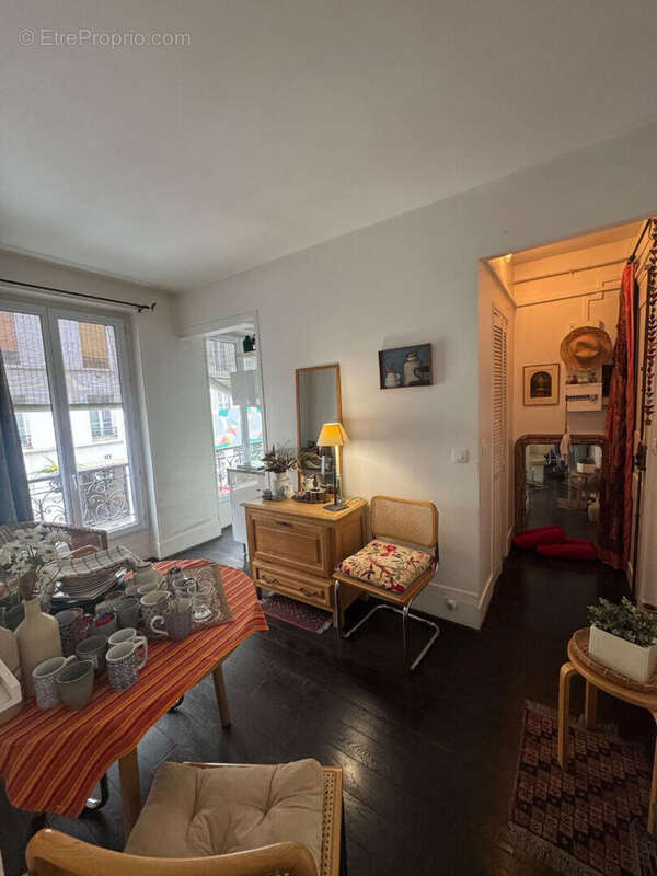 Appartement à PARIS-11E