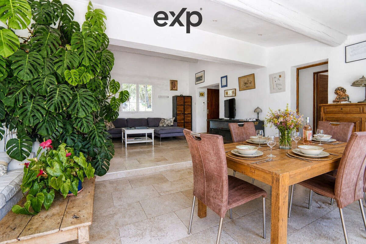 Maison à GRAMBOIS