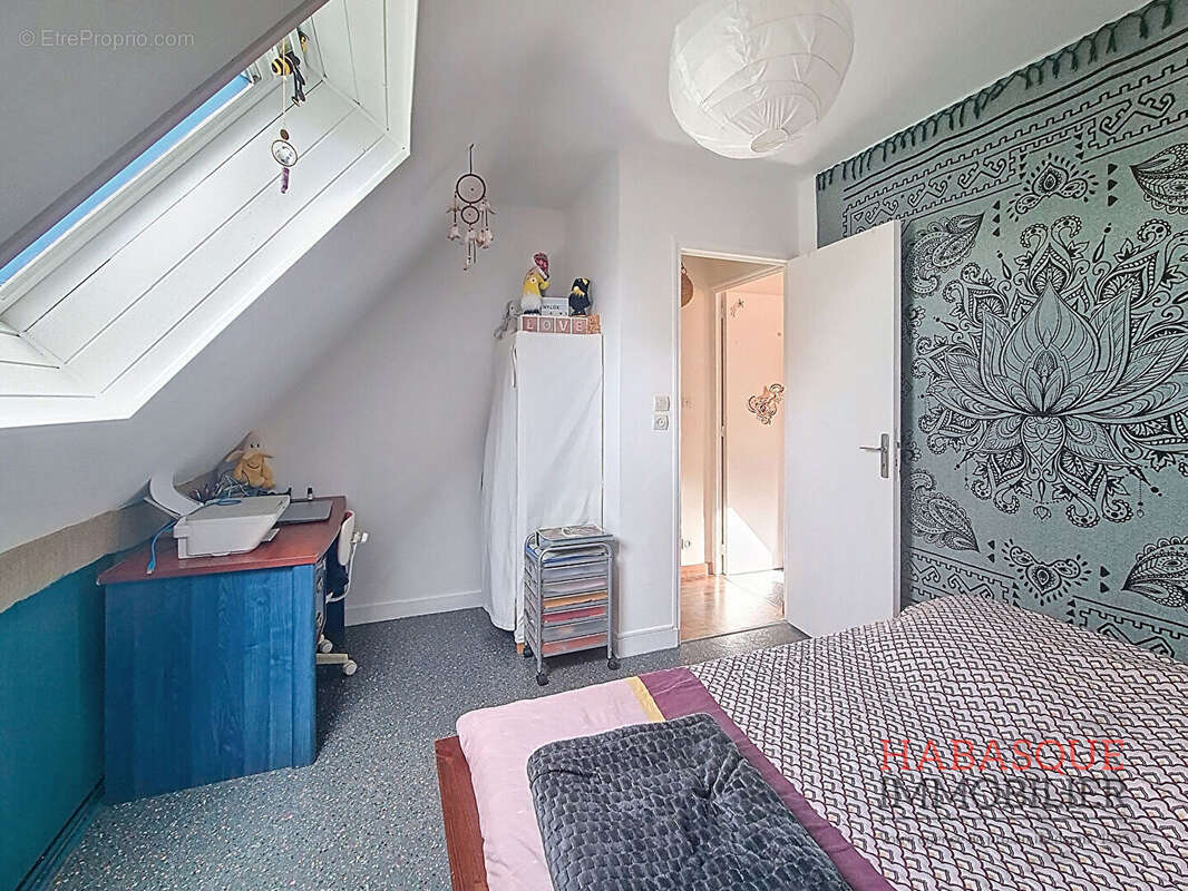 Maison spacieuse à vendre à Guimiliau - photo 15