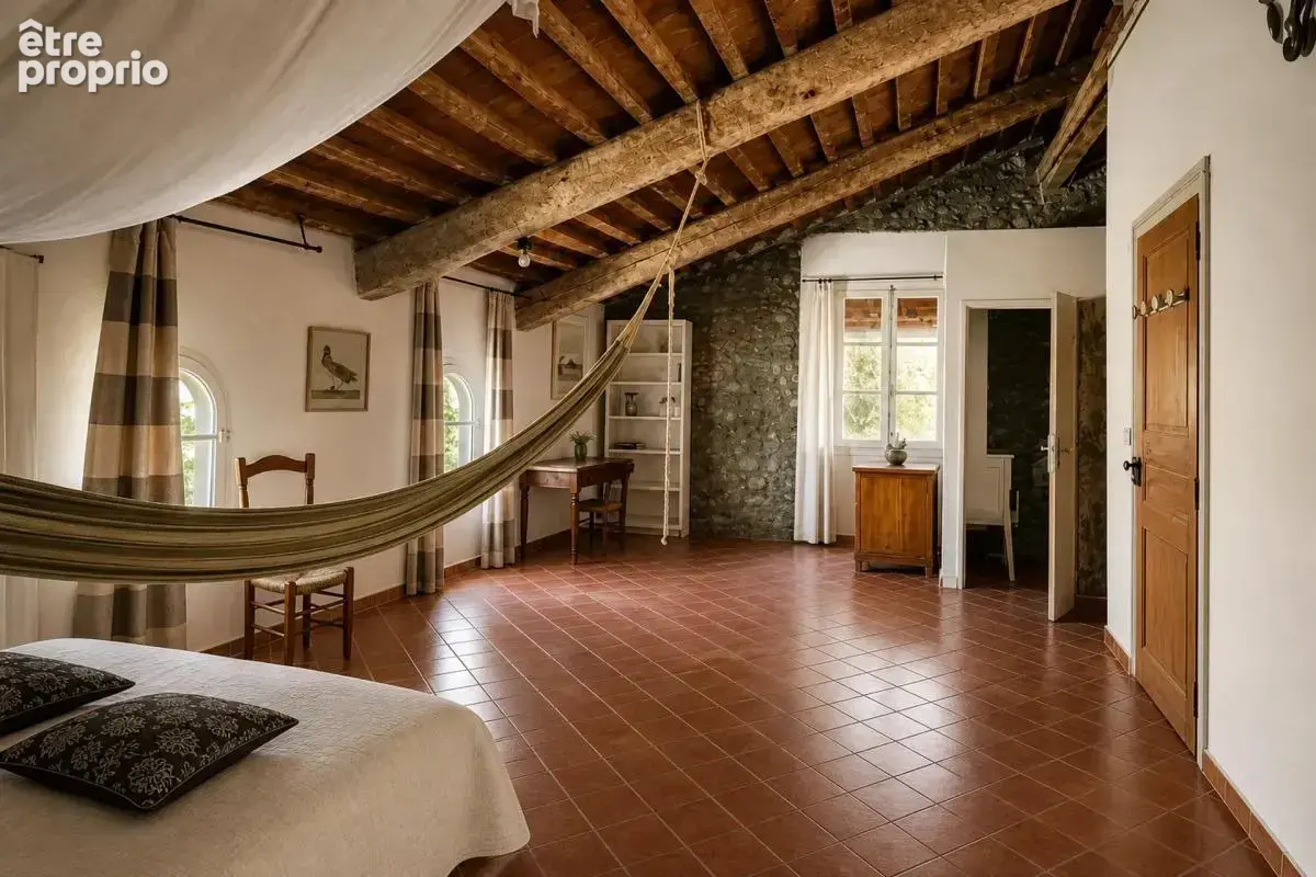 Maison de 14 pièces de 740 m² à Perpignan - photo 44
