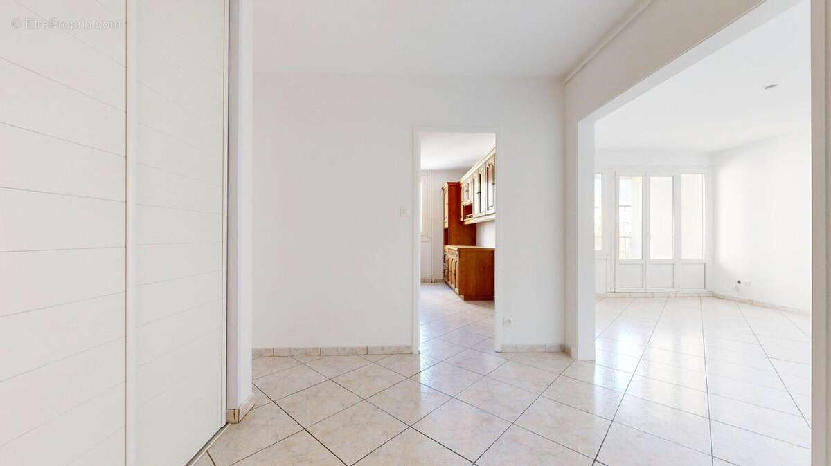 Appartement à OULLINS