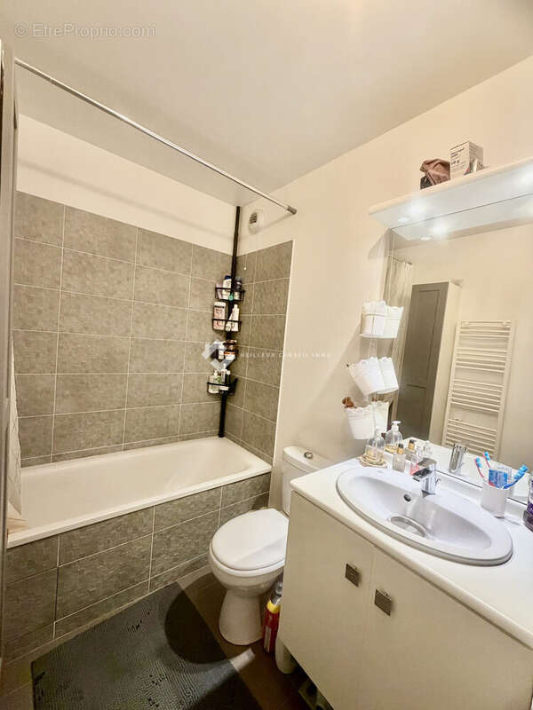 Appartement à NANDY