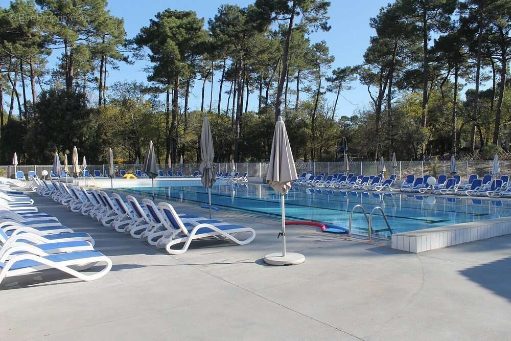 Maison à LES MATHES