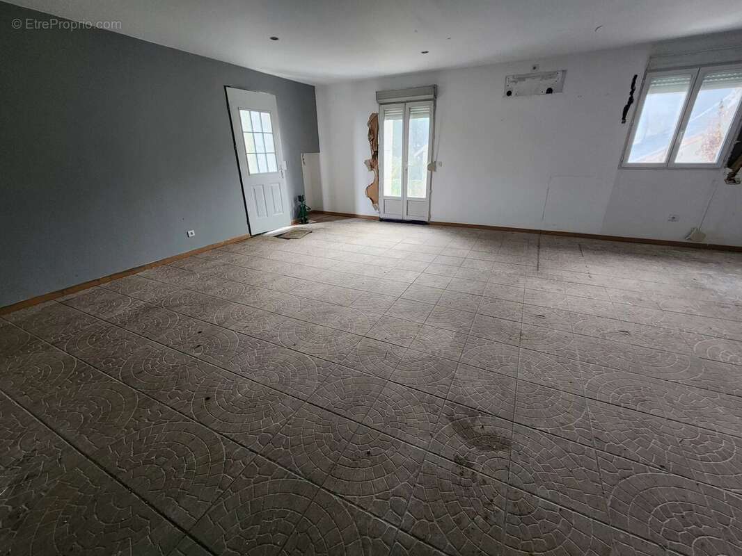 Appartement à BORDES