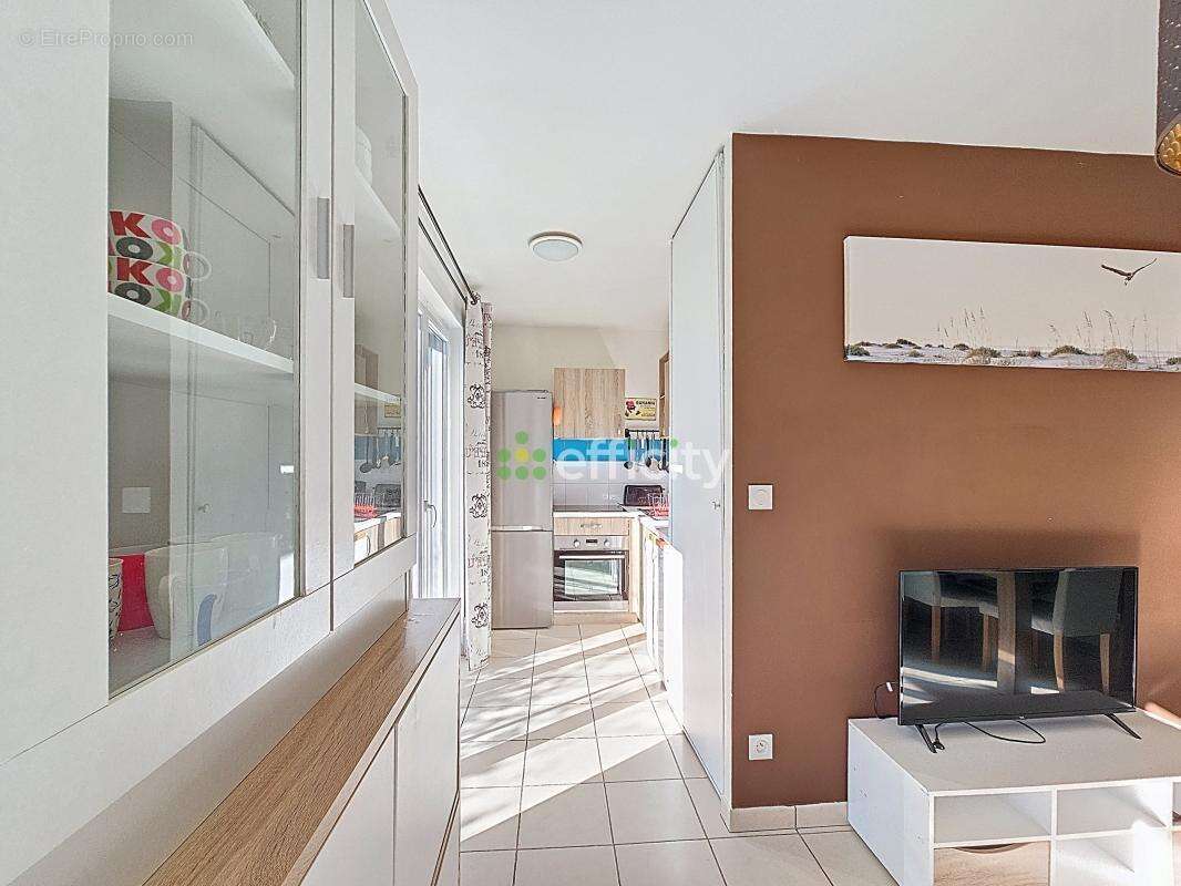 Maison à PARENTIS-EN-BORN