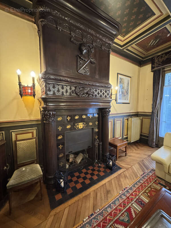 Maison à SAINT-MAUR-DES-FOSSES