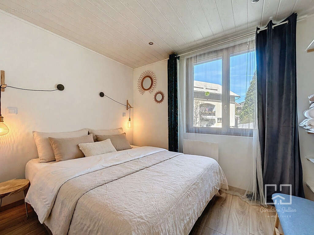 Appartement à VILLAR-SAINT-PANCRACE