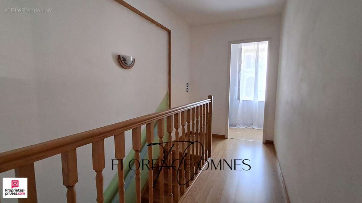 EXCLUSIVITE à MARSEILLETTE Maison  de ville 134 m2  - 3 chambres - garage - 115000 - photo 5