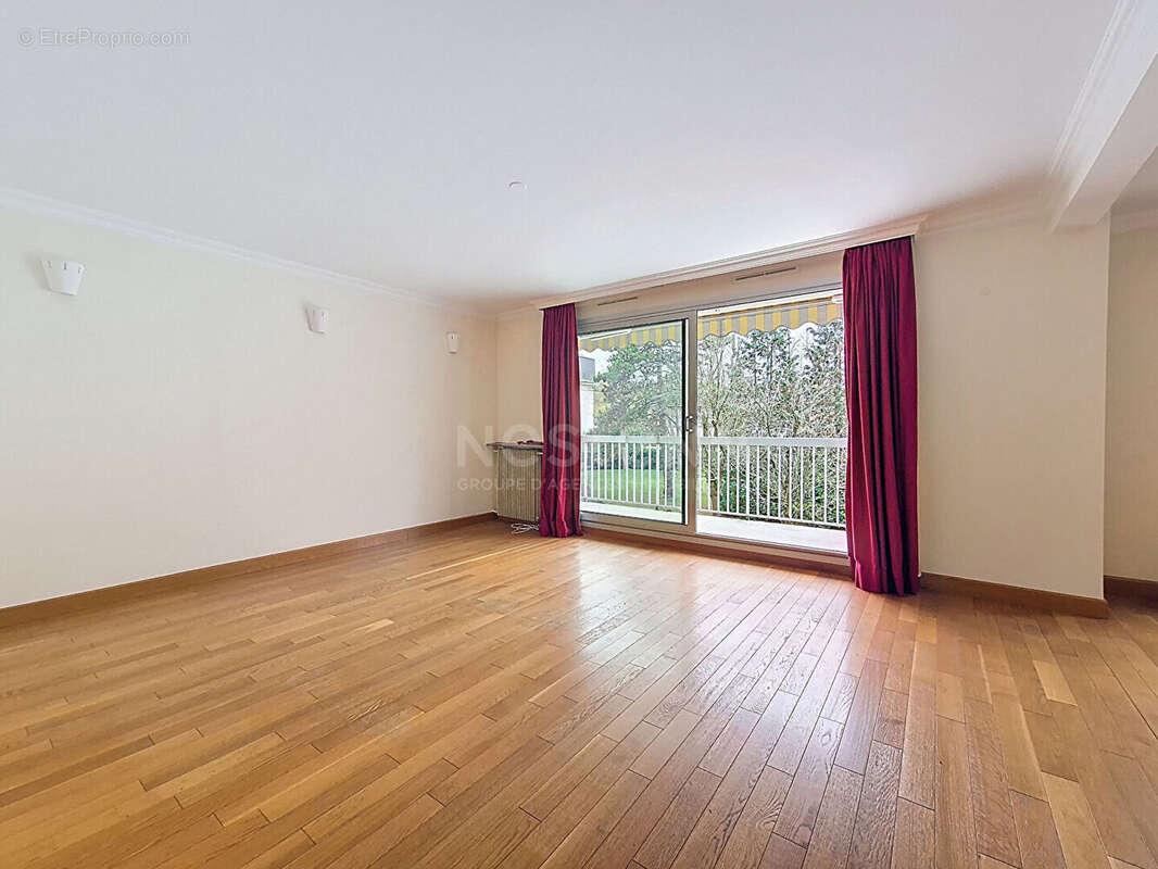 Appartement à GOUVIEUX