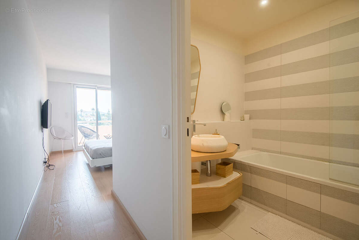Nice Cimiez - Appartement 3 pièces 81 m2 terrasse - piscine - photo 10