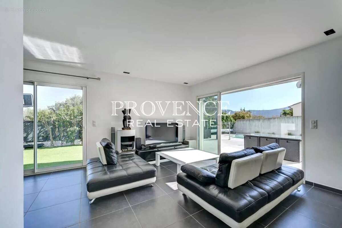 Maison à MARSEILLE-11E