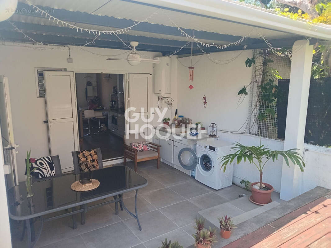 Appartement à SAINT-BENOIT