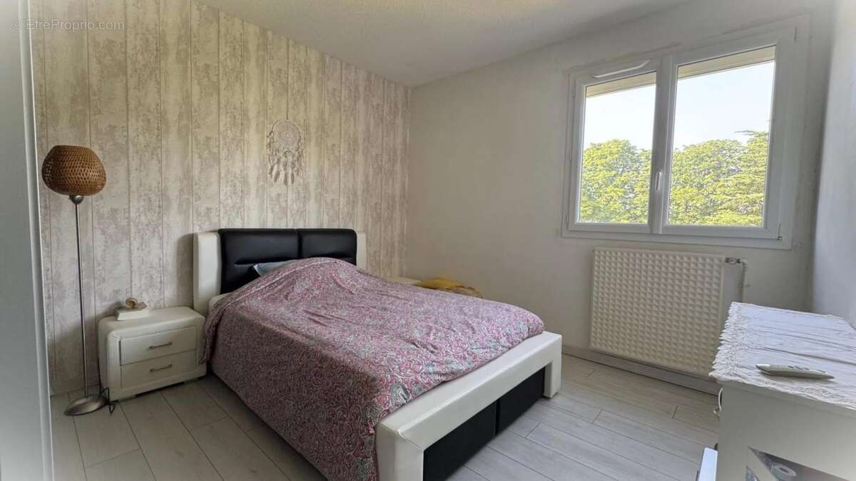 Maison 103 m² à Montigny-Le-Bretonneux  - photo 9
