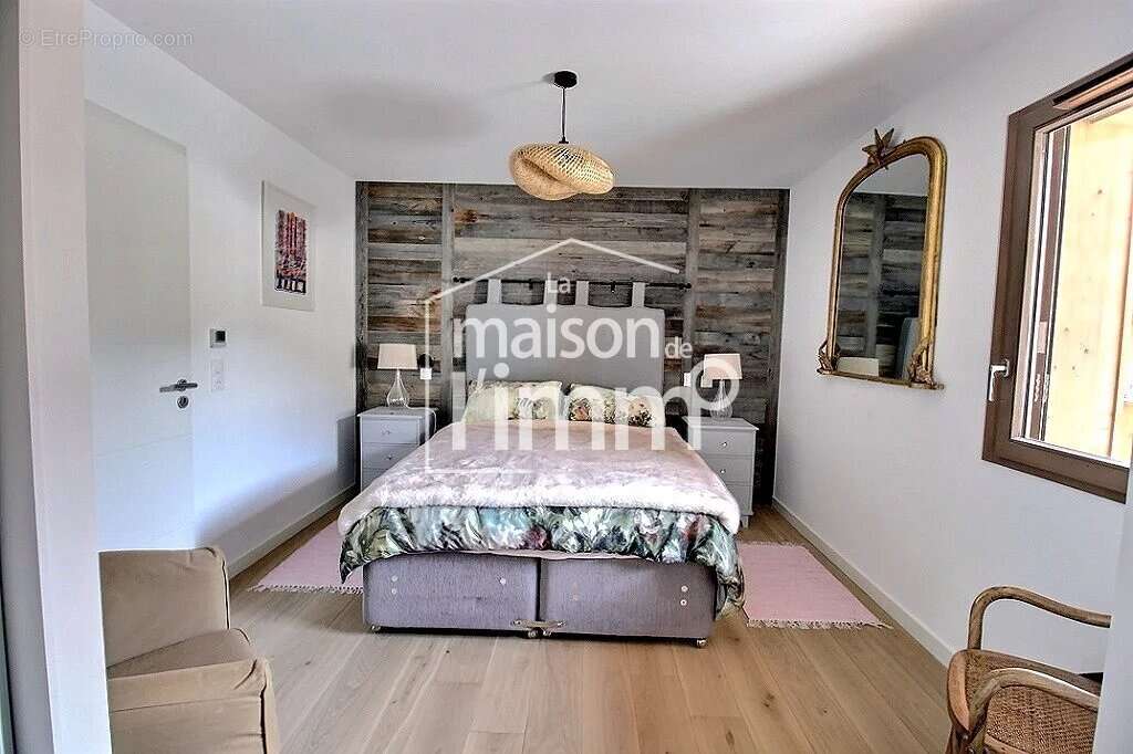 Appartement à CHATEL