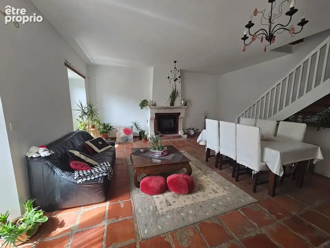Maison 4 chambres + Studio Indépendant avec jardin clos. - photo 2