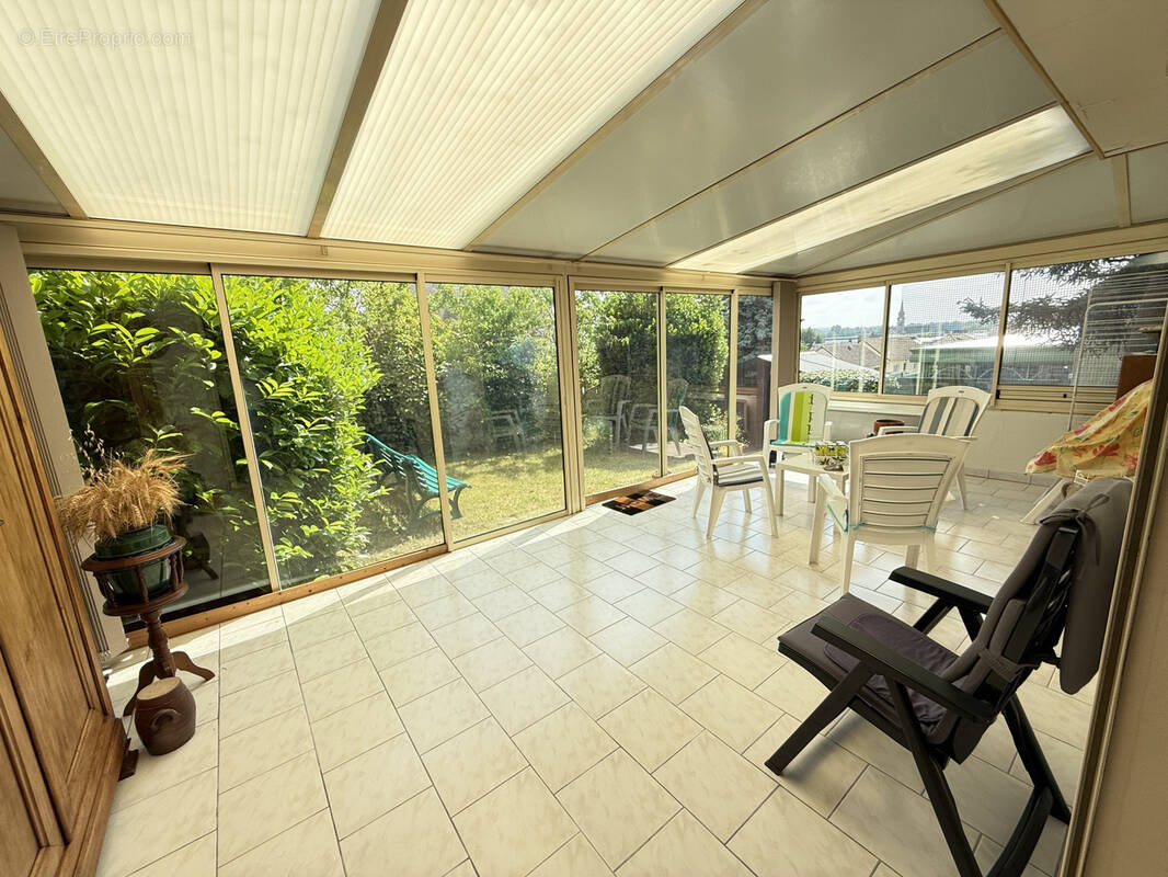 Maison à YVRE-L&#039;EVEQUE