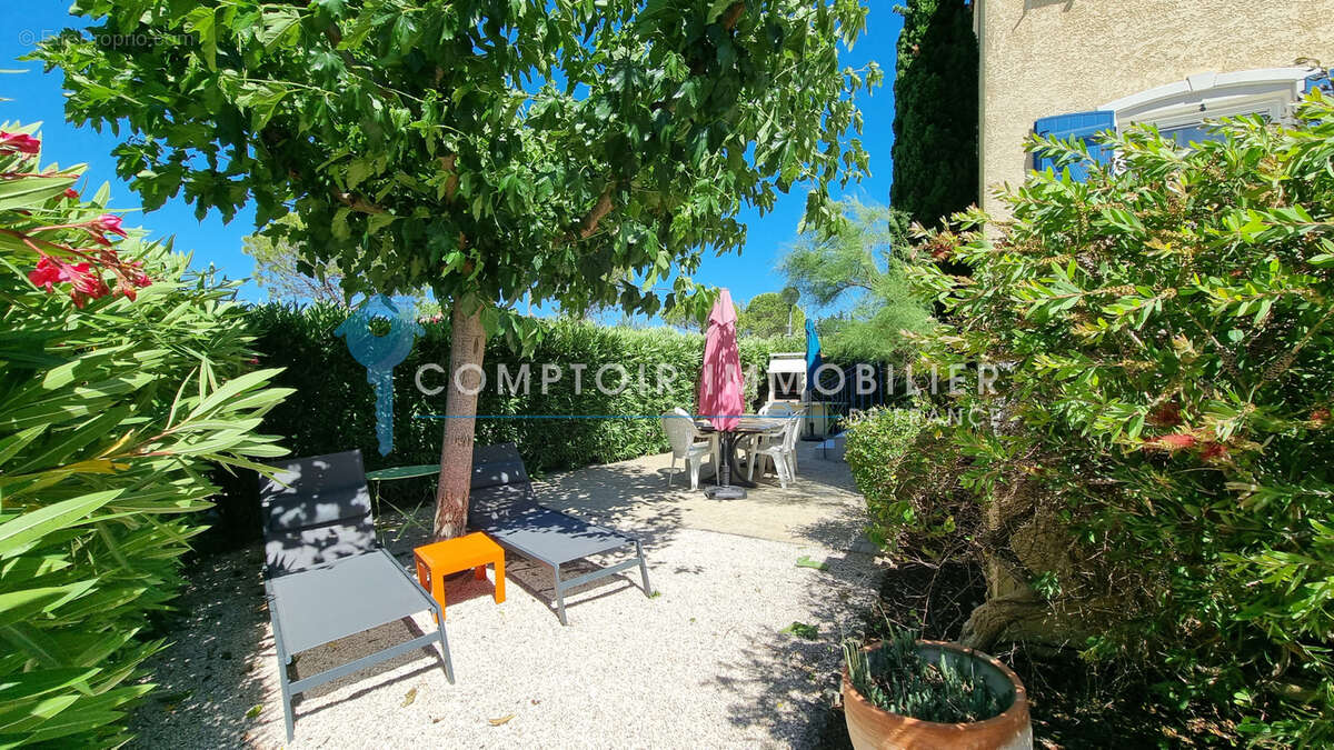 VAR (83) - À VENDRE - VIDAUBAN - Villa 4 chambres dans un domaine hôtelier sécurisé - photo 12