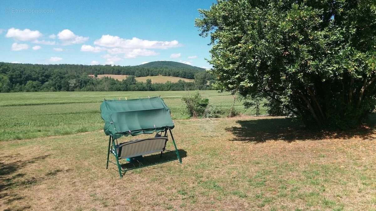 Maison à SAINTE-COLOMBE-SUR-L'HERS
