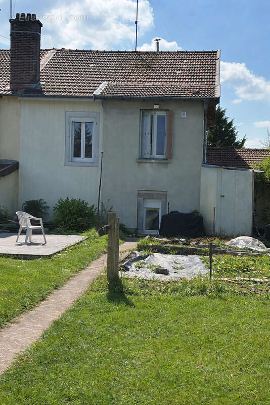 Maison à VARANGEVILLE