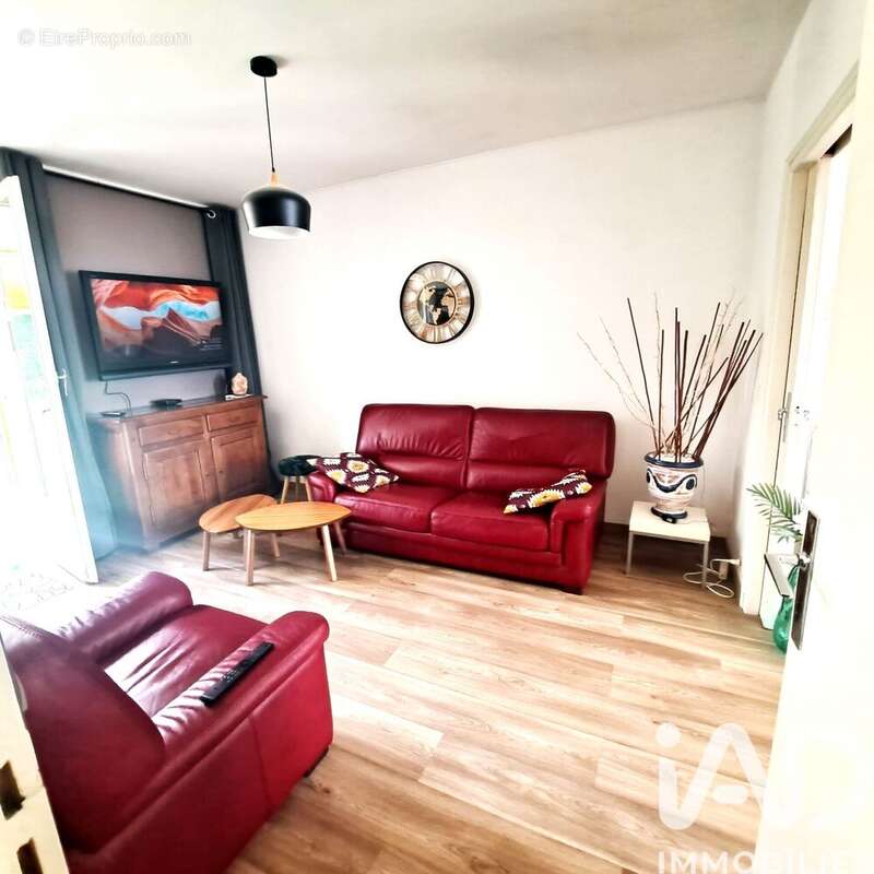 Photo 3 - Maison à SURGERES