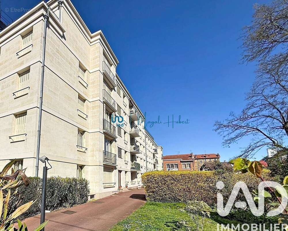 Photo 9 - Appartement à VILLEMOMBLE