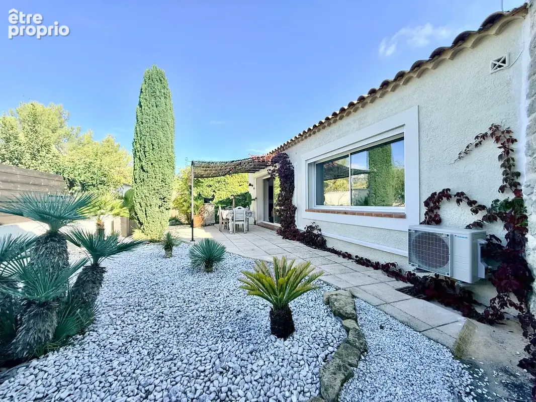 Maison de plain pied 3800 m2 de terrain  avec piscine et pool house - photo 14