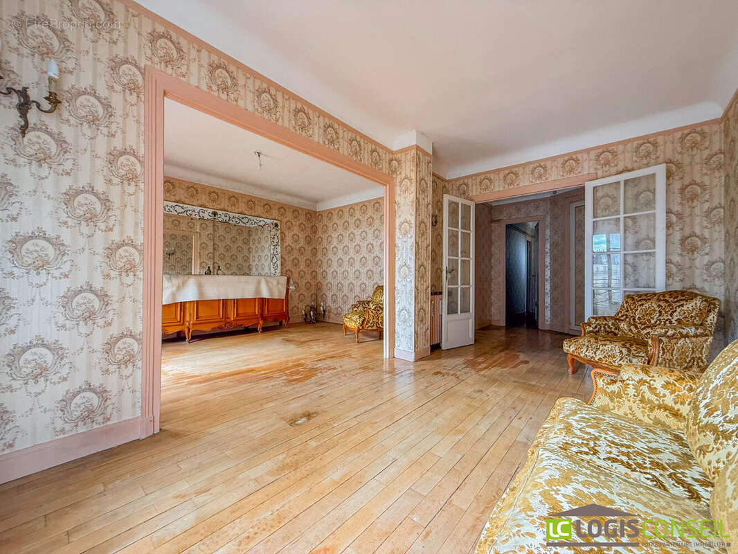Appartement à PARIS-15E