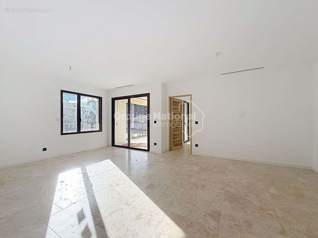 Appartement à TAILLADES