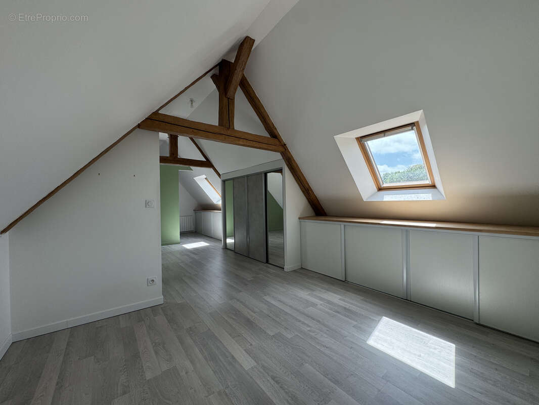 Maison en pierre familiale - quartier calme - photo 19