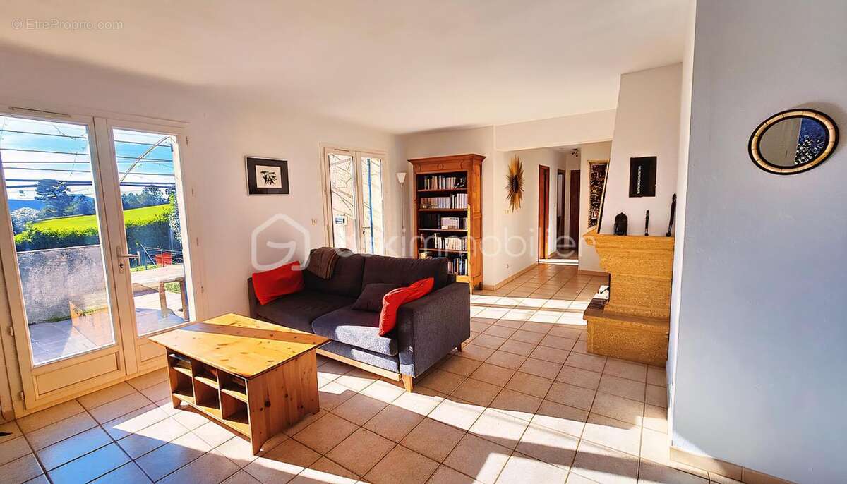 À vendre – Maison de plain-pied 3 chambres avec piscine – Villelaure - photo 5
