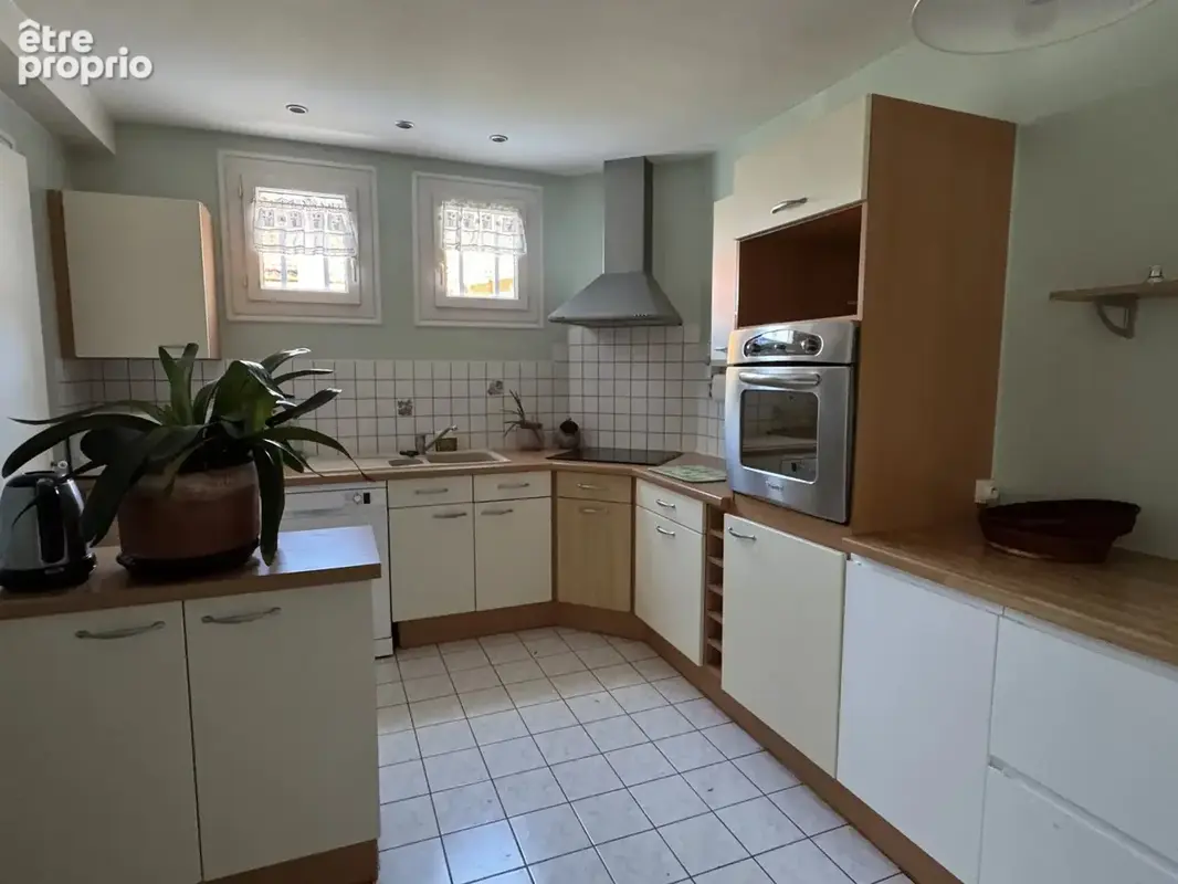VERTOU Belle situation et très beau jardin de 970 m2 - photo 8