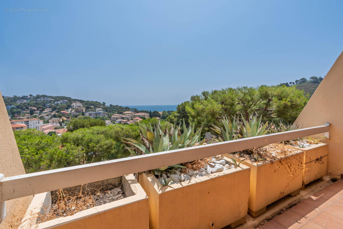 Appartement à SAINT-MANDRIER-SUR-MER
