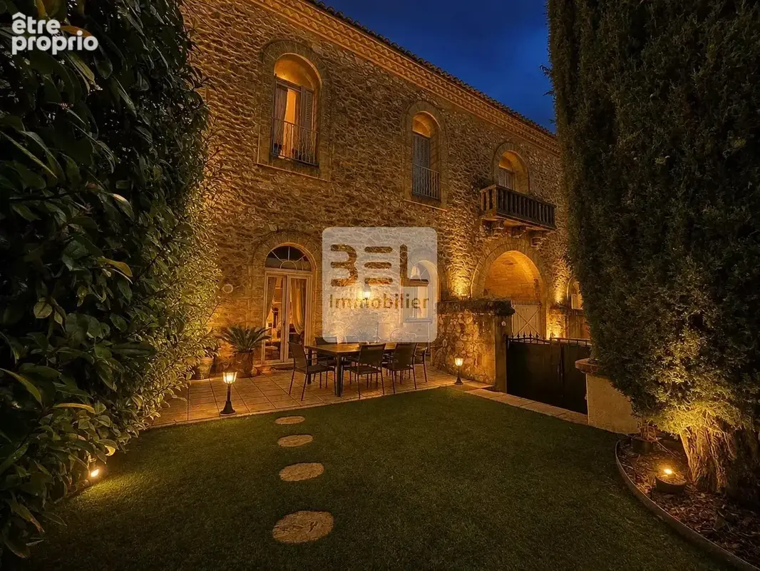Appartement de charme à Uzès avec piscine commune - photo 1