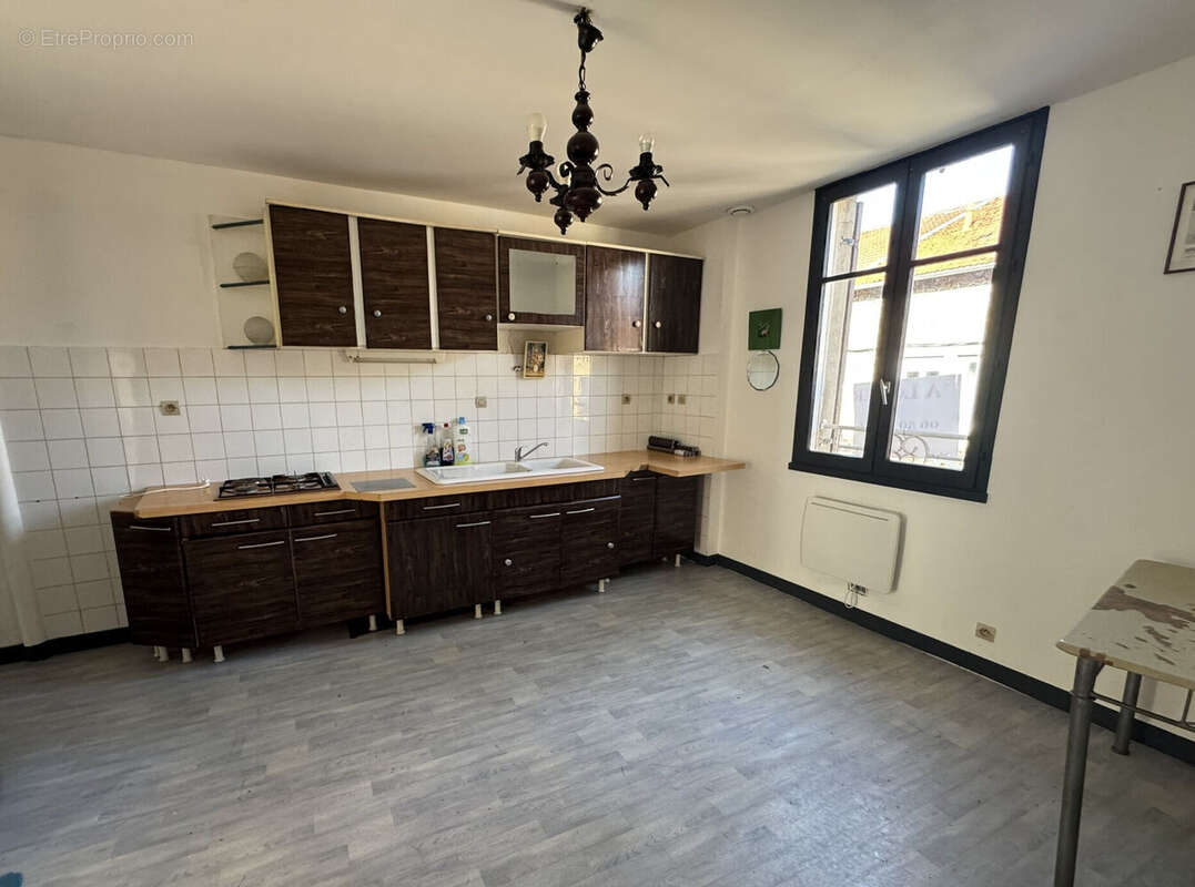 Photo 4 - Appartement à COURS-LA-VILLE