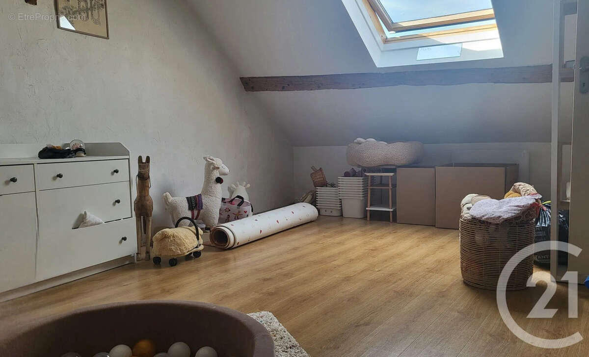 Maison 117 m² à Jablines  - photo 10