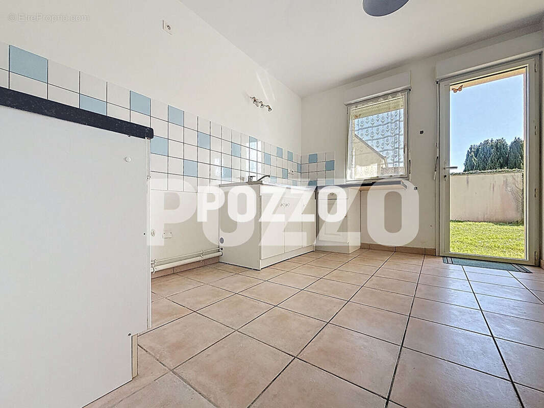 Appartement à TOURLAVILLE