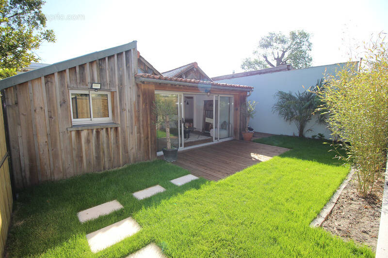 Maison à LE BOUSCAT