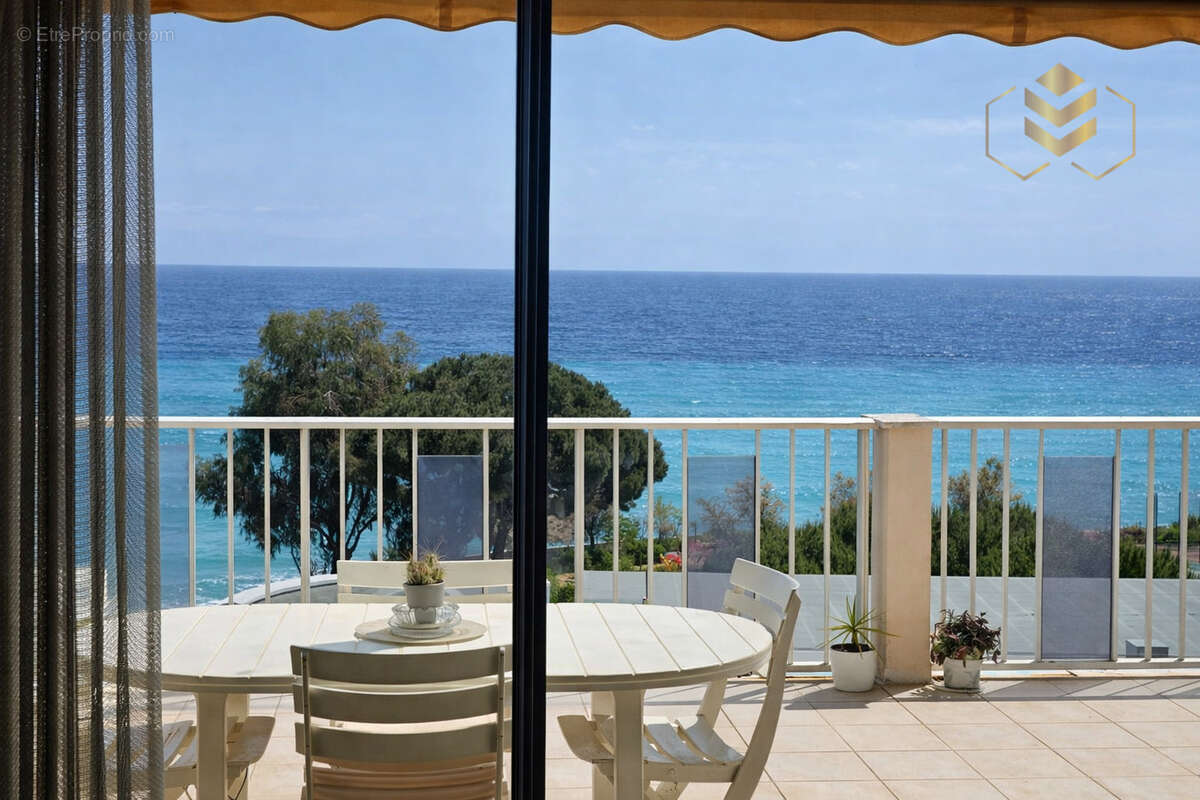 Appartement à ROQUEBRUNE-CAP-MARTIN