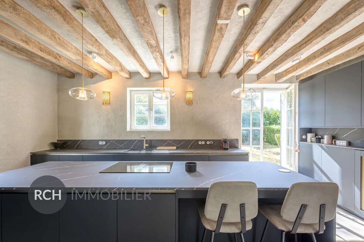 Maison à MONTFORT-L'AMAURY