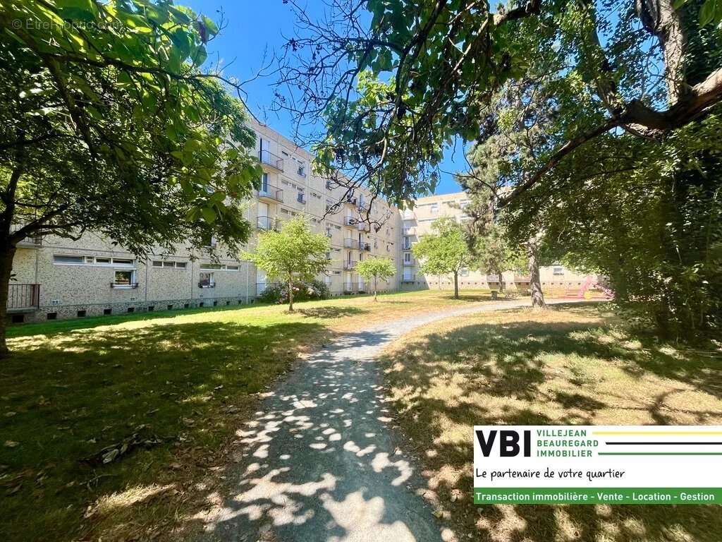 Appartement 4 pièces 74.22 m2 - Rennes VILLEJEAN - photo 13