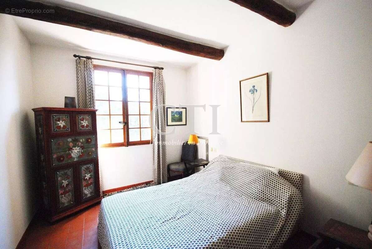 Maison à VAISON-LA-ROMAINE